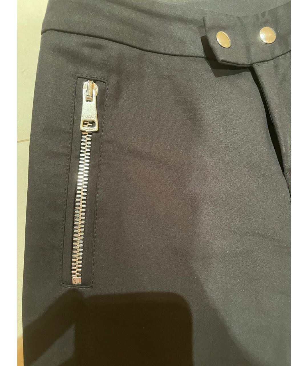 GUCCI Черные хлопко-эластановые брюки узкие, фото 4