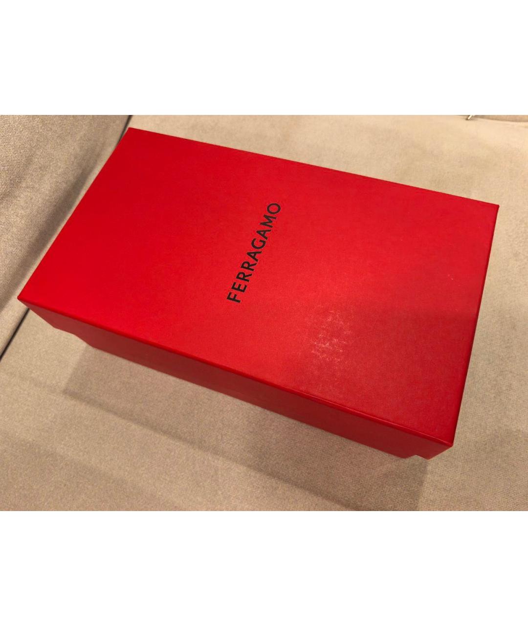 FERRAGAMO Черные мокасины из лакированной кожи, фото 6