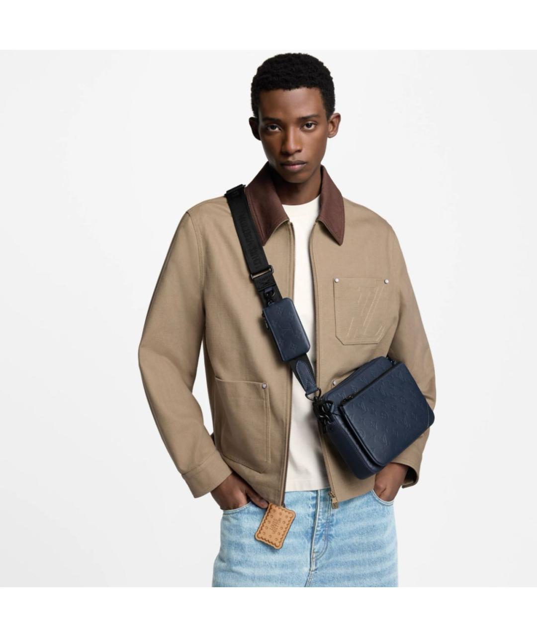 LOUIS VUITTON Темно-синяя кожаная сумка на плечо, фото 2