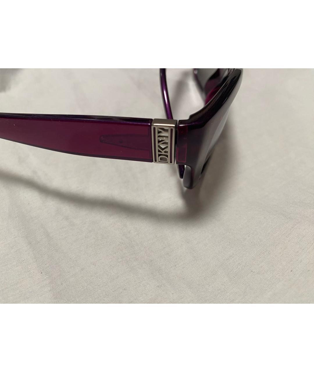 DKNY Фиолетовые пластиковые солнцезащитные очки, фото 3