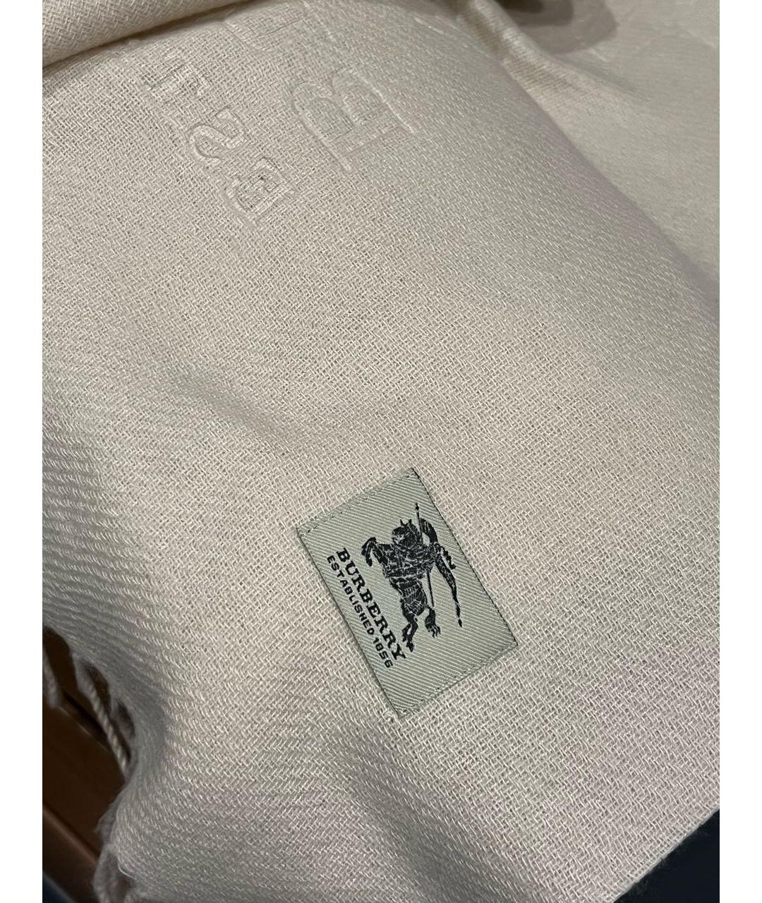 BURBERRY Бежевый шерстяной шарф, фото 3