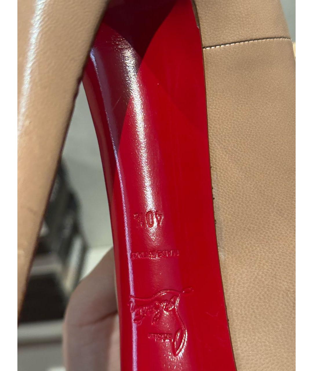 CHRISTIAN LOUBOUTIN Бежевые кожаные туфли, фото 4