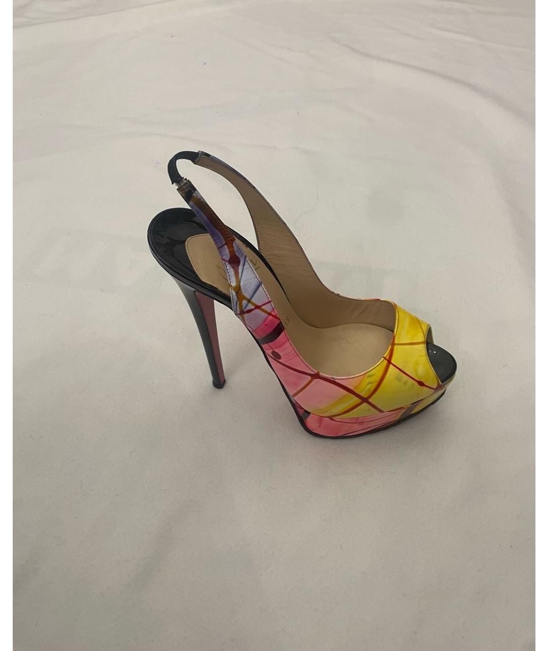CHRISTIAN LOUBOUTIN Мульти босоножки из лакированной кожи, фото 5