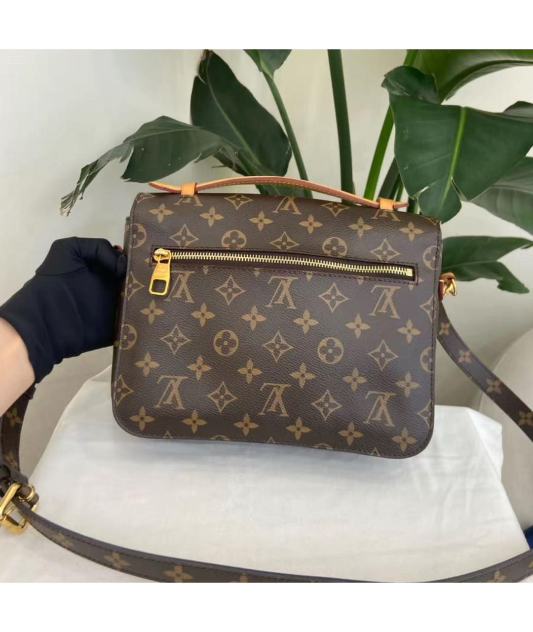 LOUIS VUITTON Коричневая кожаная сумка через плечо, фото 2