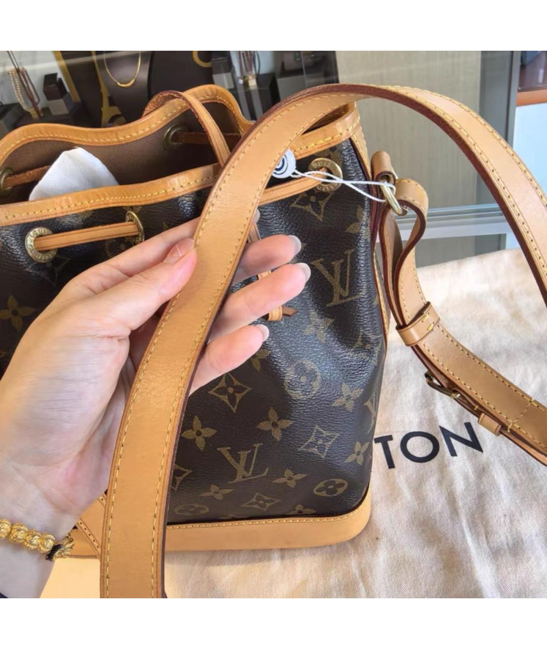 LOUIS VUITTON Коричневая кожаная сумка через плечо, фото 3