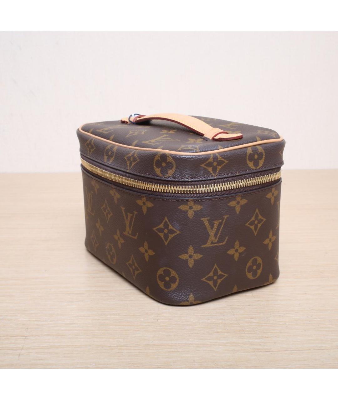 LOUIS VUITTON Коричневая кожаная косметичка, фото 4