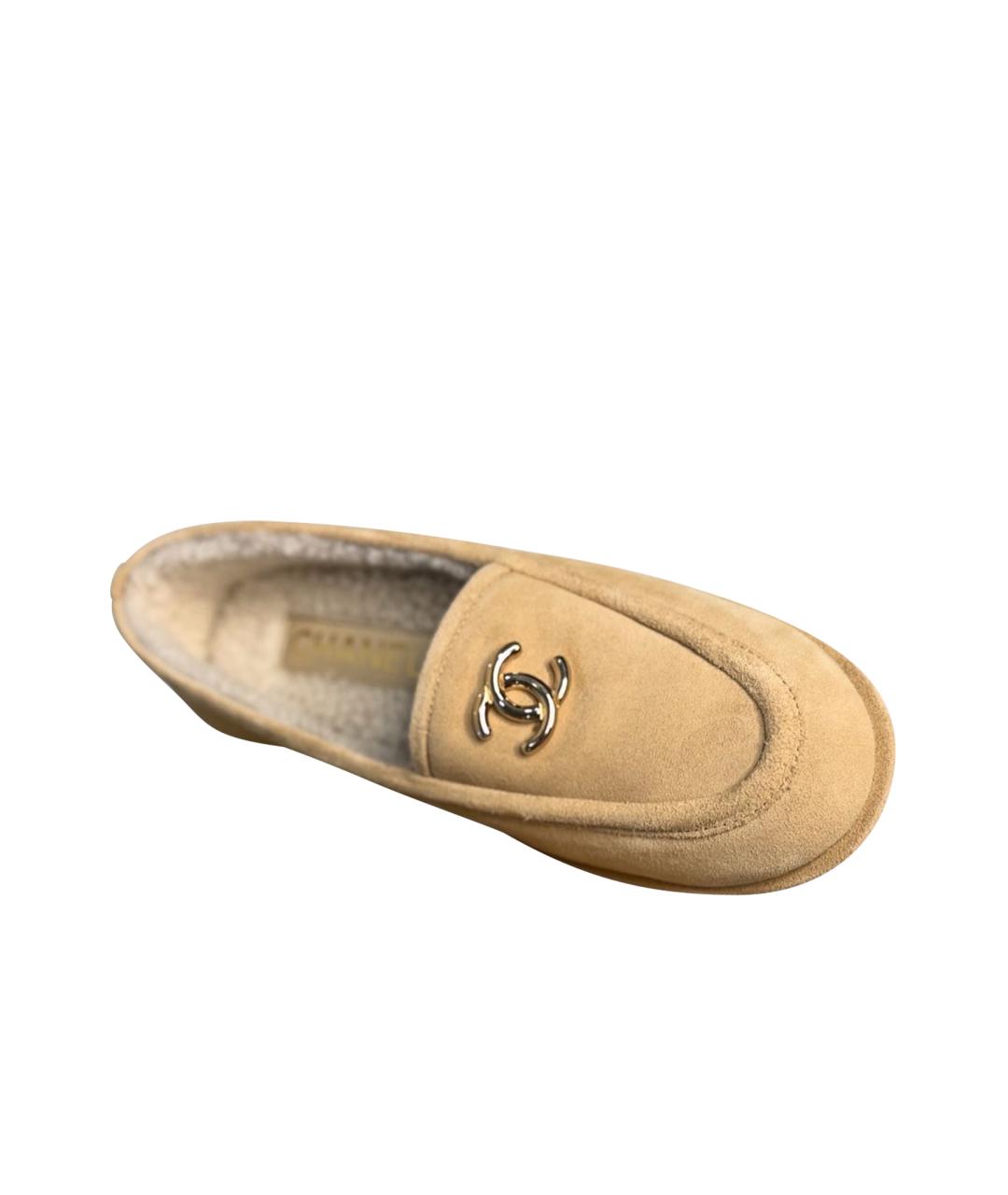 CHANEL Бежевые замшевые балетки, фото 1