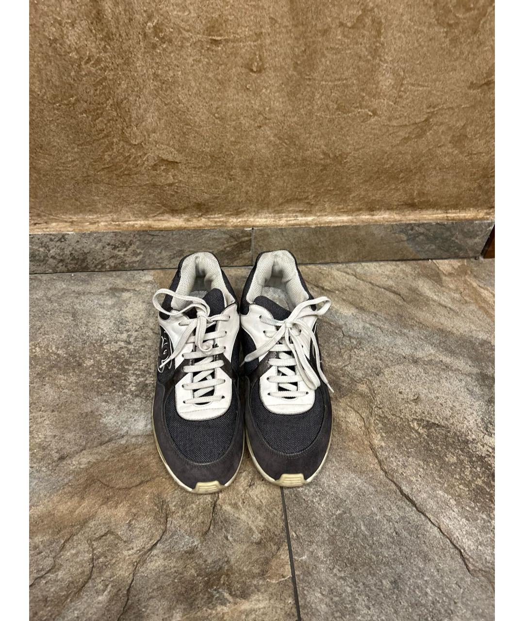 CHANEL Серые кожаные кроссовки, фото 2