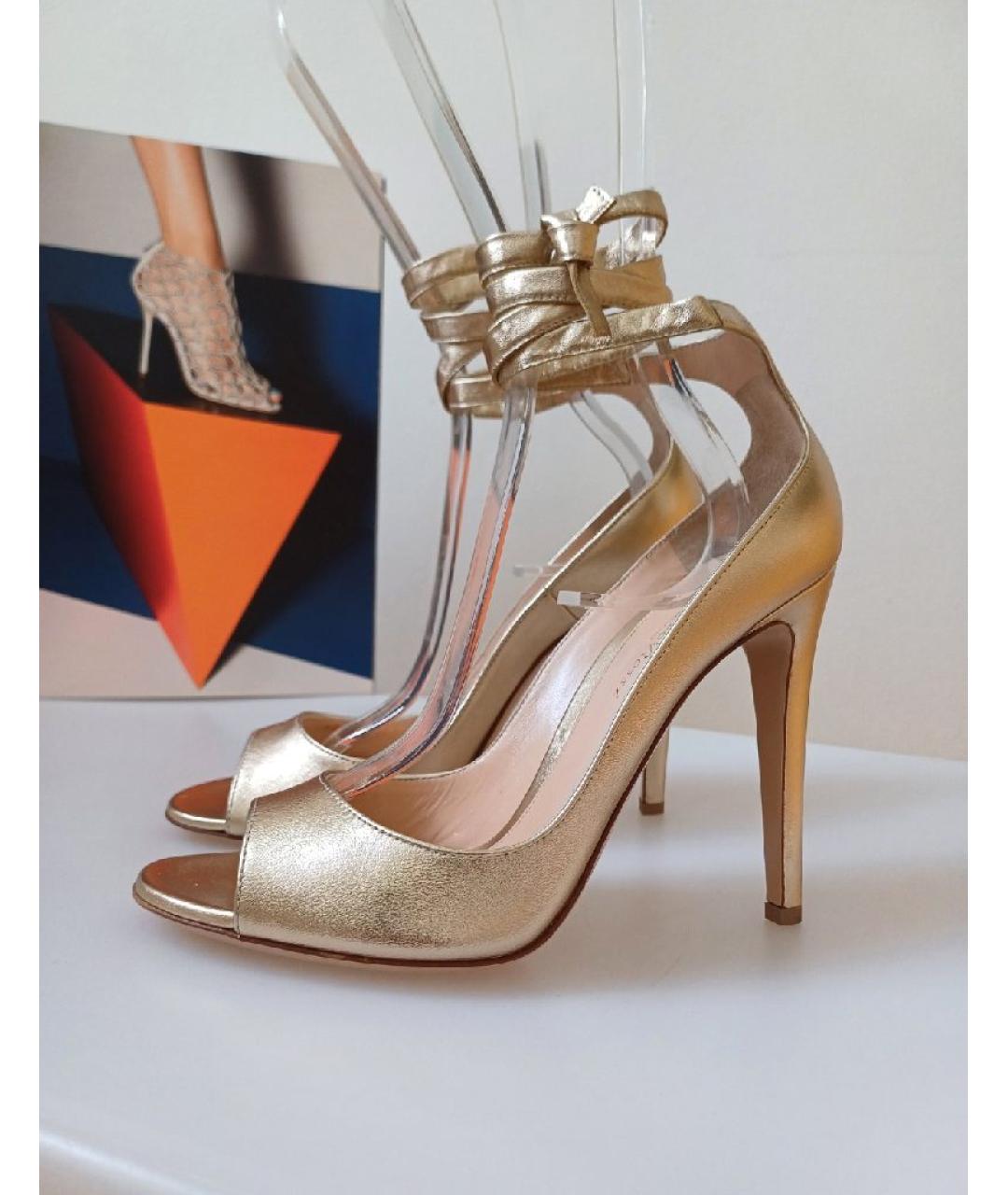 GIANVITO ROSSI Золотые кожаные туфли, фото 2