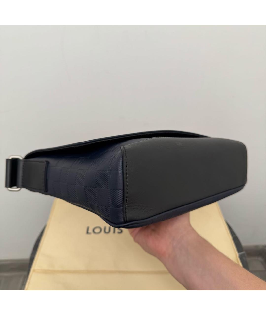 LOUIS VUITTON Кожаная сумка на плечо, фото 8