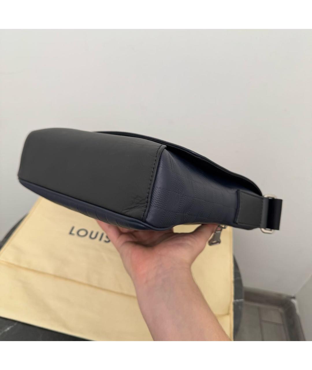 LOUIS VUITTON Кожаная сумка на плечо, фото 6