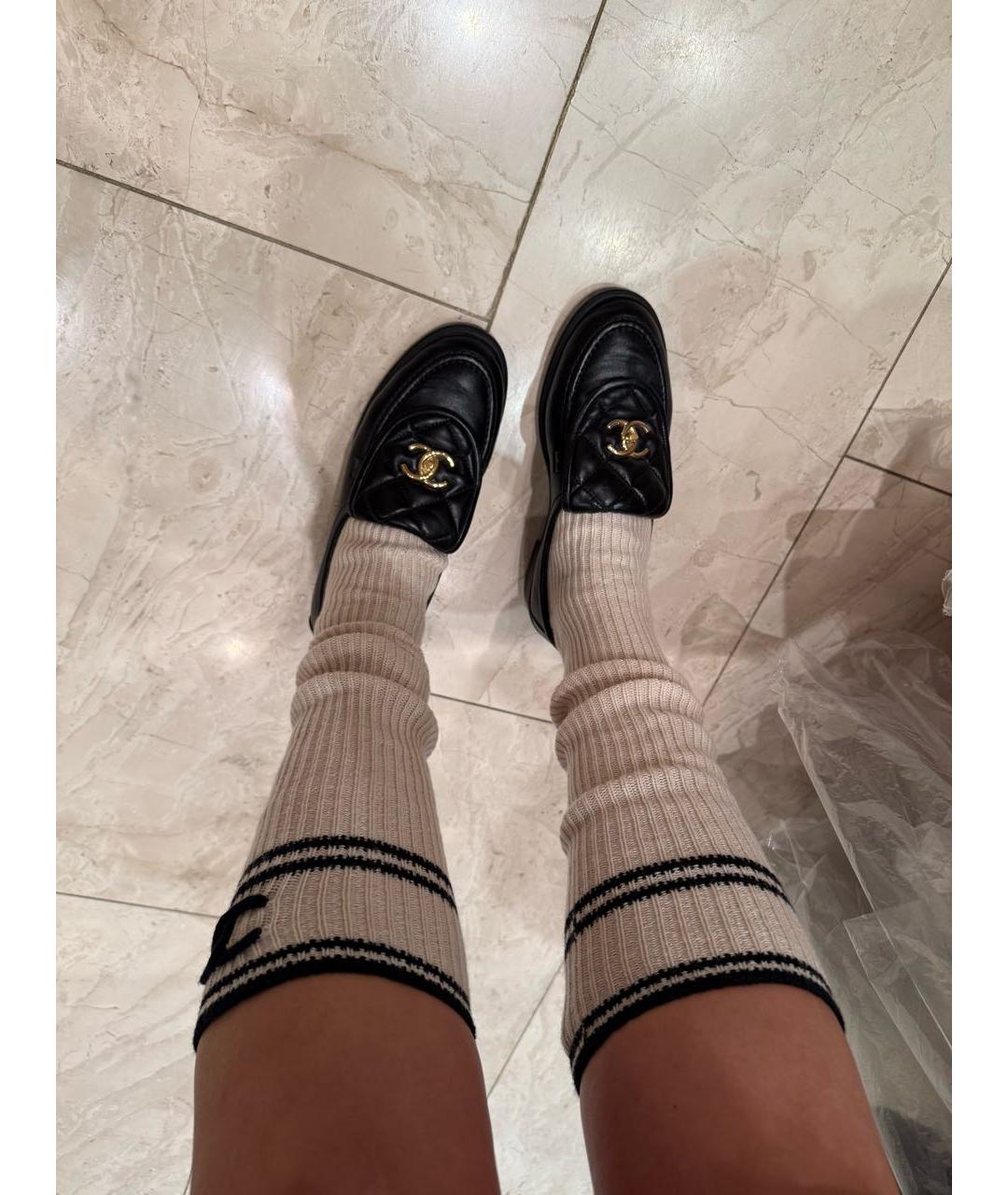CHANEL Бежевые носки, чулки и колготы, фото 3