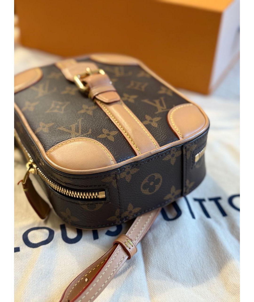 LOUIS VUITTON Коричневая кожаная сумка через плечо, фото 7