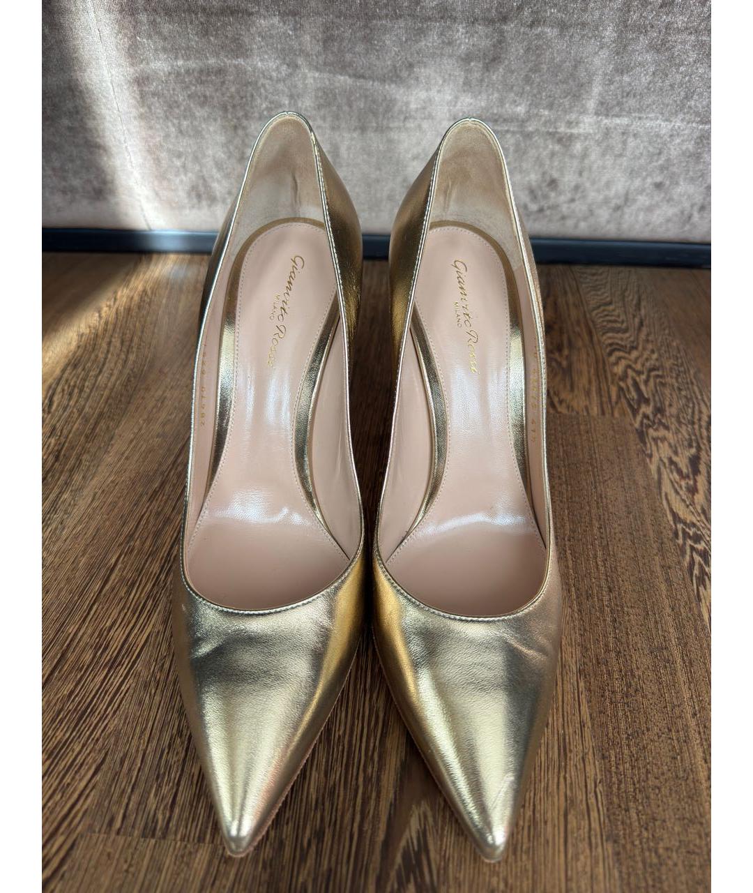 GIANVITO ROSSI Золотые кожаные туфли, фото 2