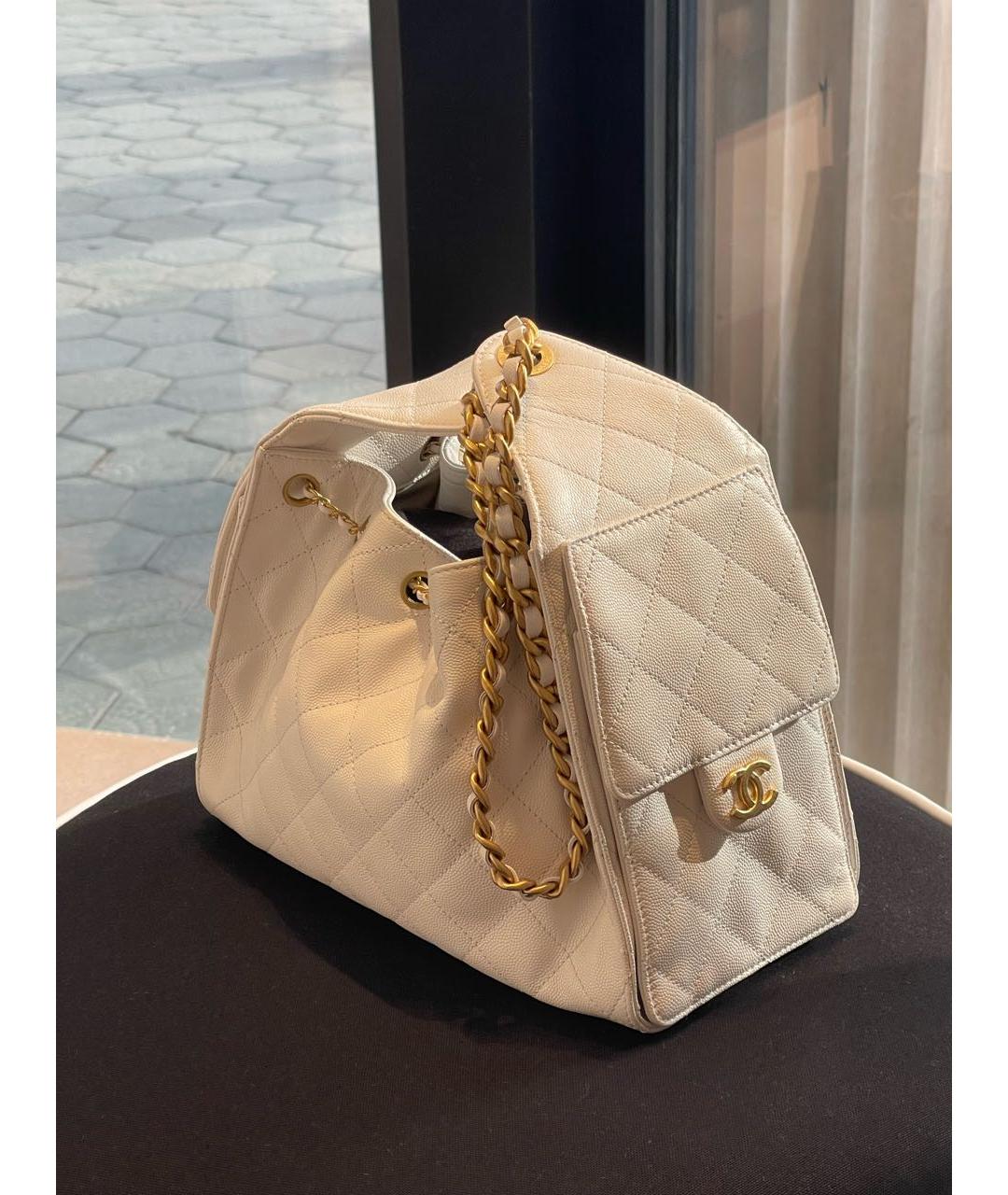 CHANEL Белая кожаная сумка тоут, фото 2