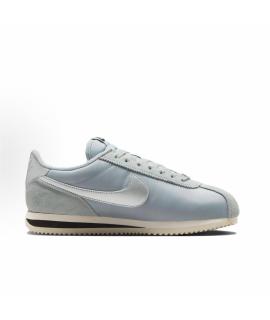 NIKE Кеды