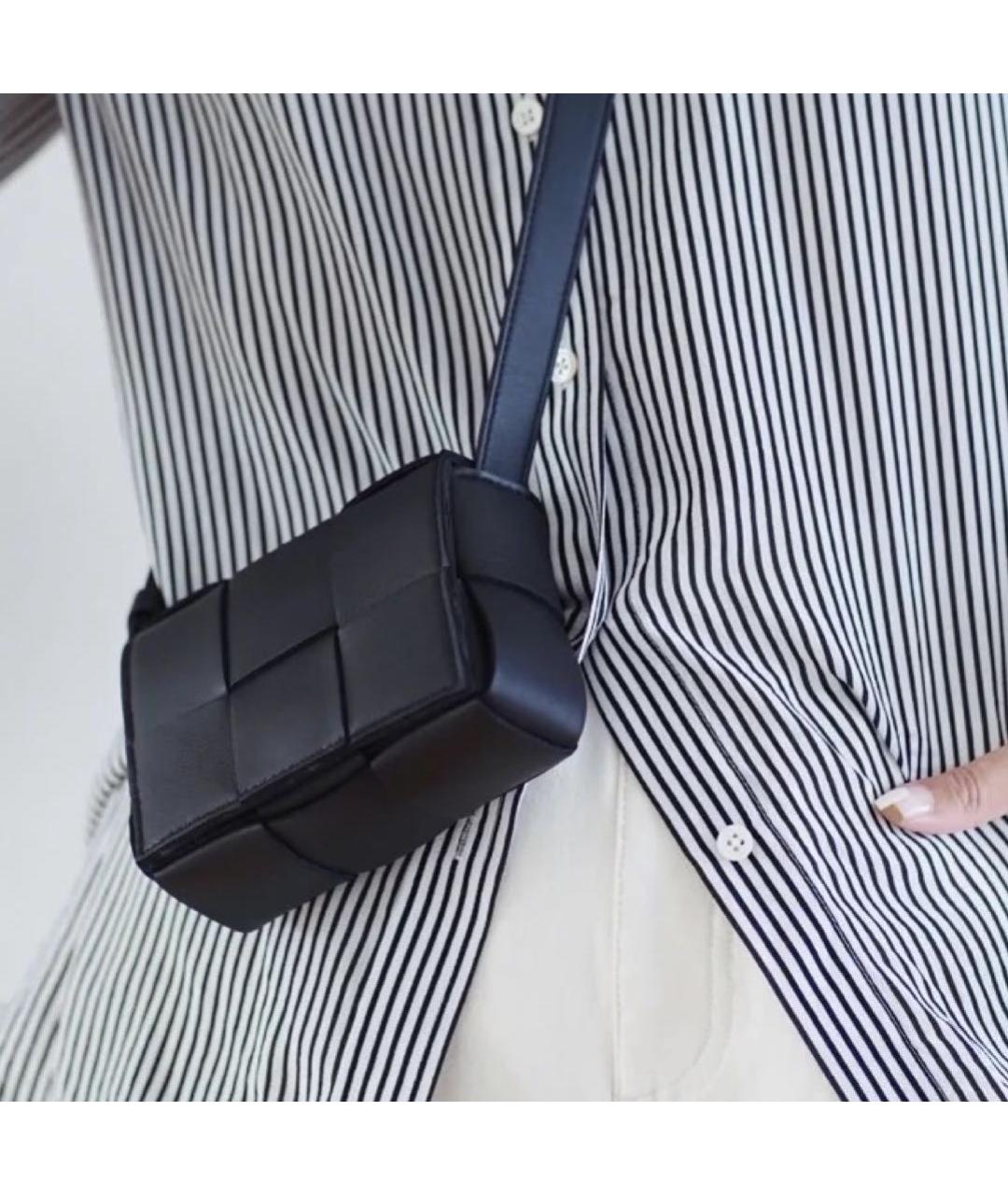 BOTTEGA VENETA Черная кожаная сумка через плечо, фото 4