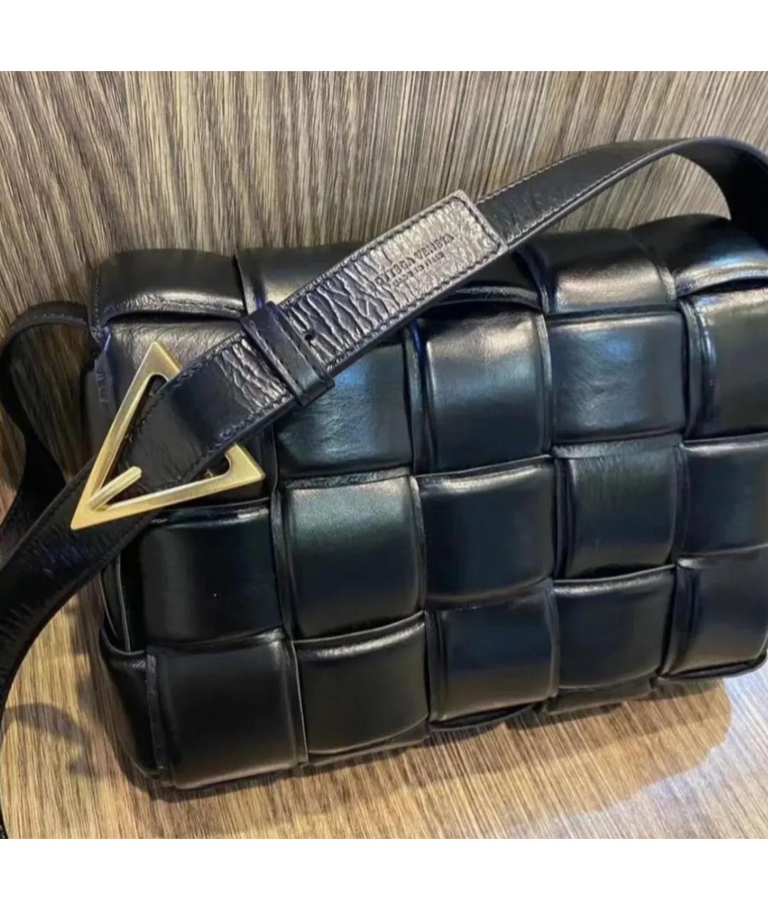 BOTTEGA VENETA Черная кожаная сумка через плечо, фото 2