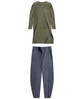 ISSEY MIYAKE Костюм с брюками