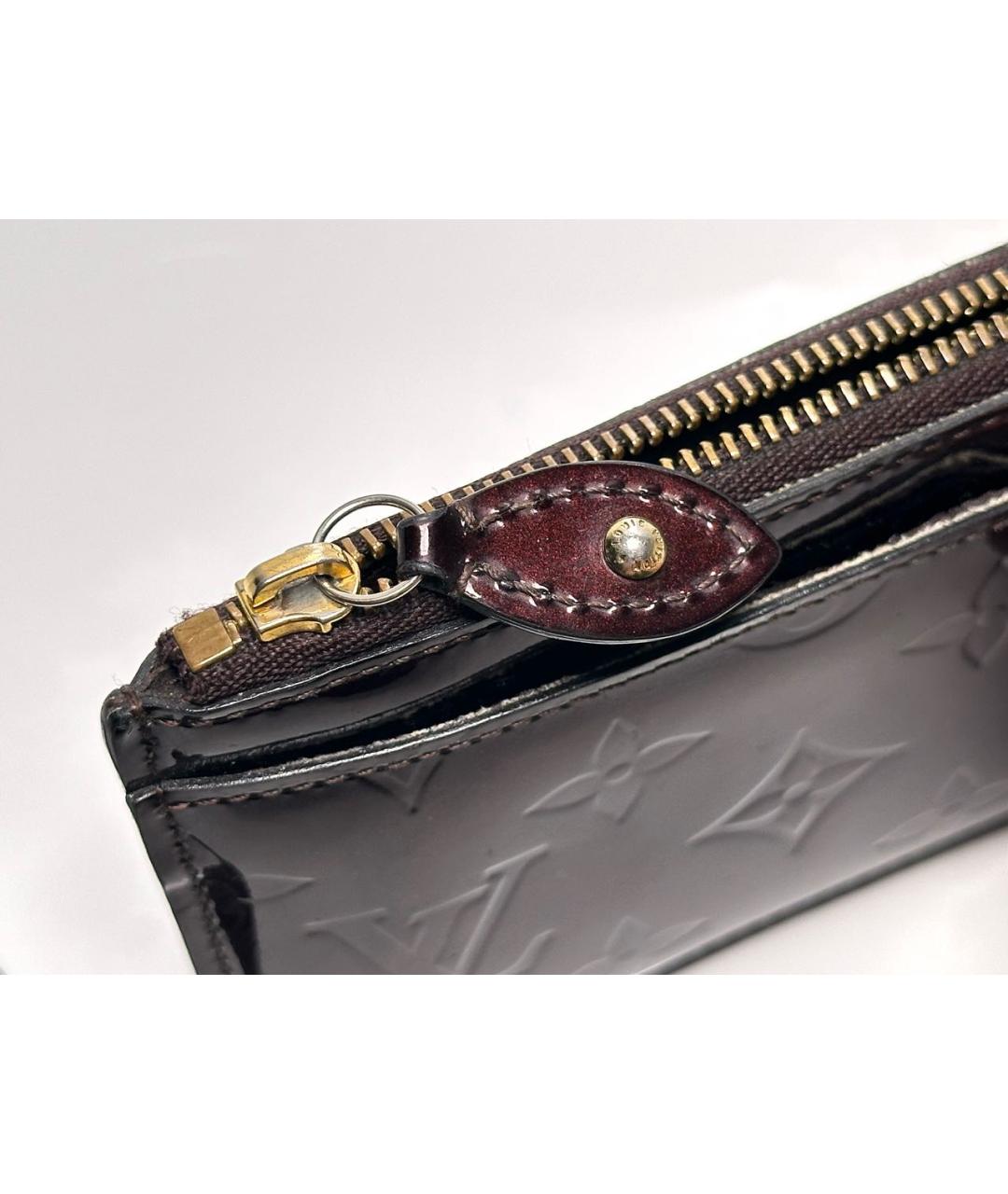 LOUIS VUITTON Бордовый кардхолдер из лакированной кожи, фото 2