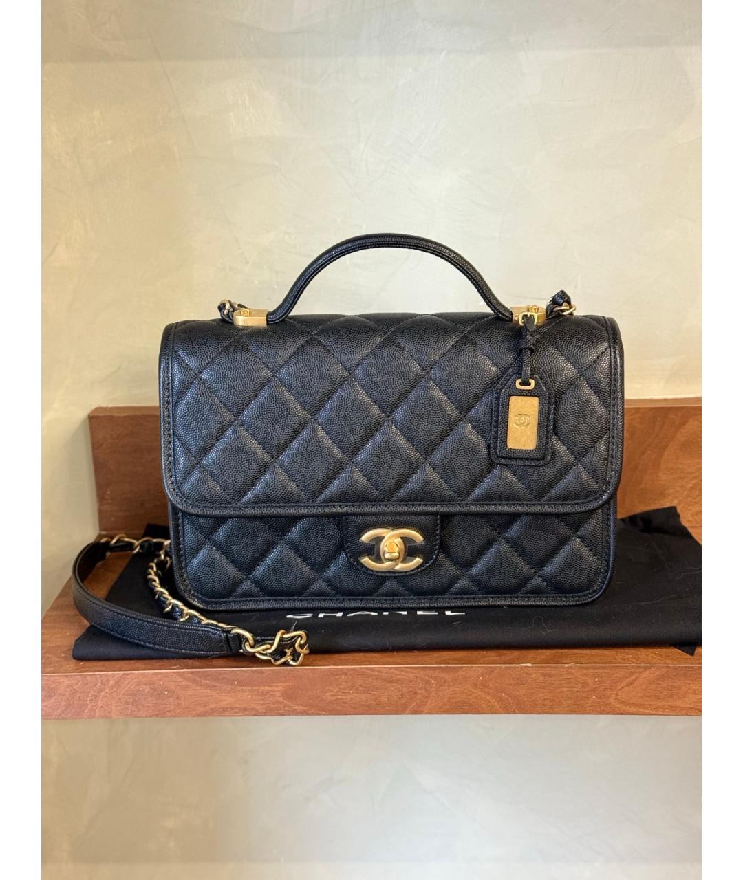 CHANEL Черная кожаная сумка через плечо, фото 10