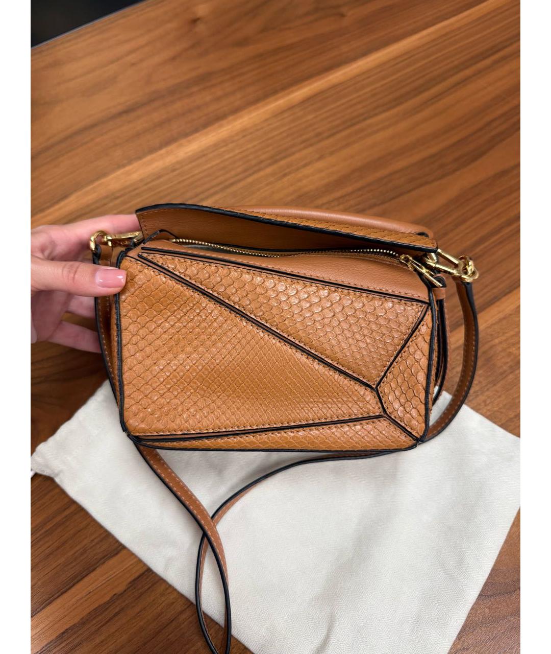 LOEWE Коричневая кожаная сумка через плечо, фото 6