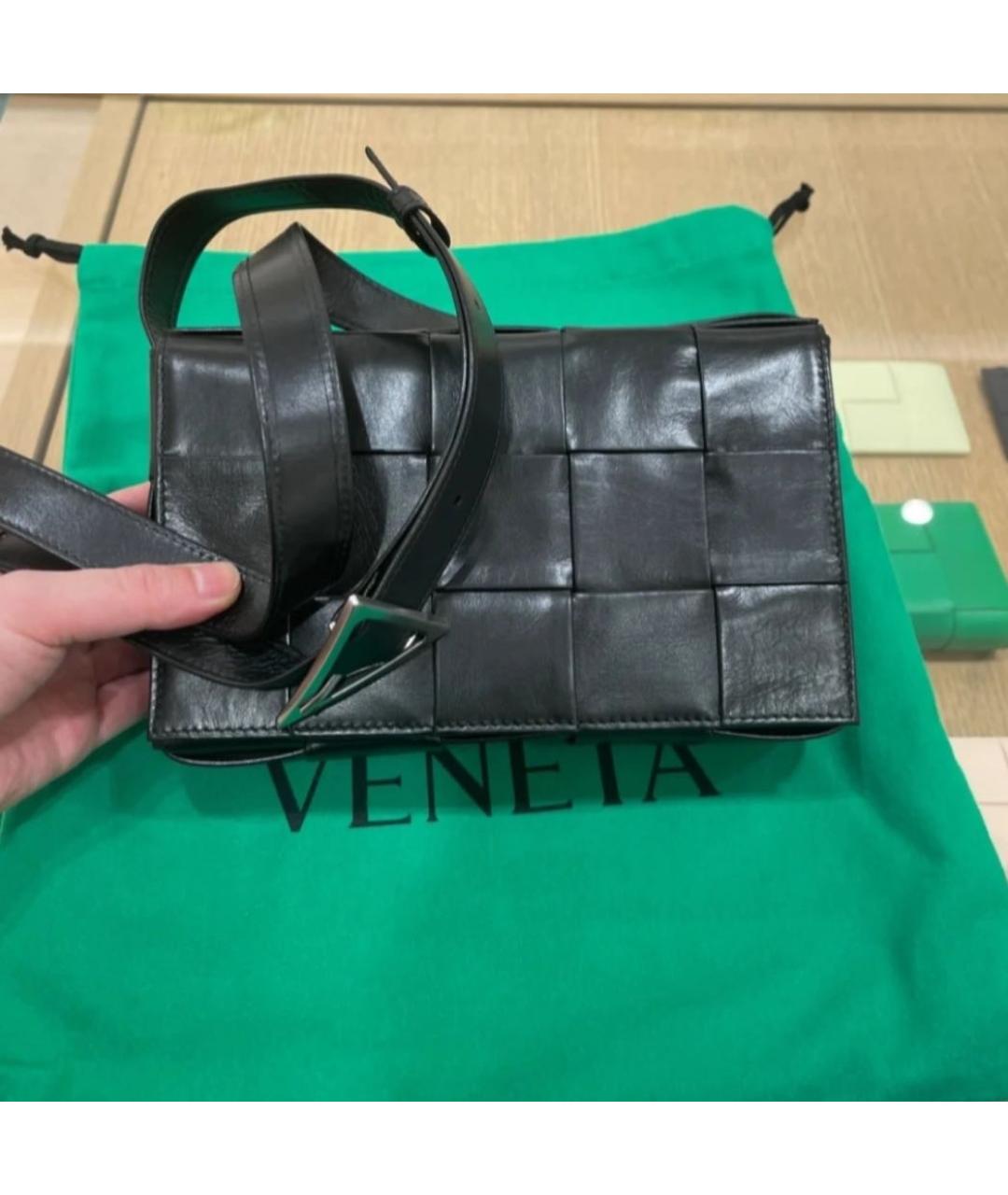 BOTTEGA VENETA Черная кожаная сумка через плечо, фото 5