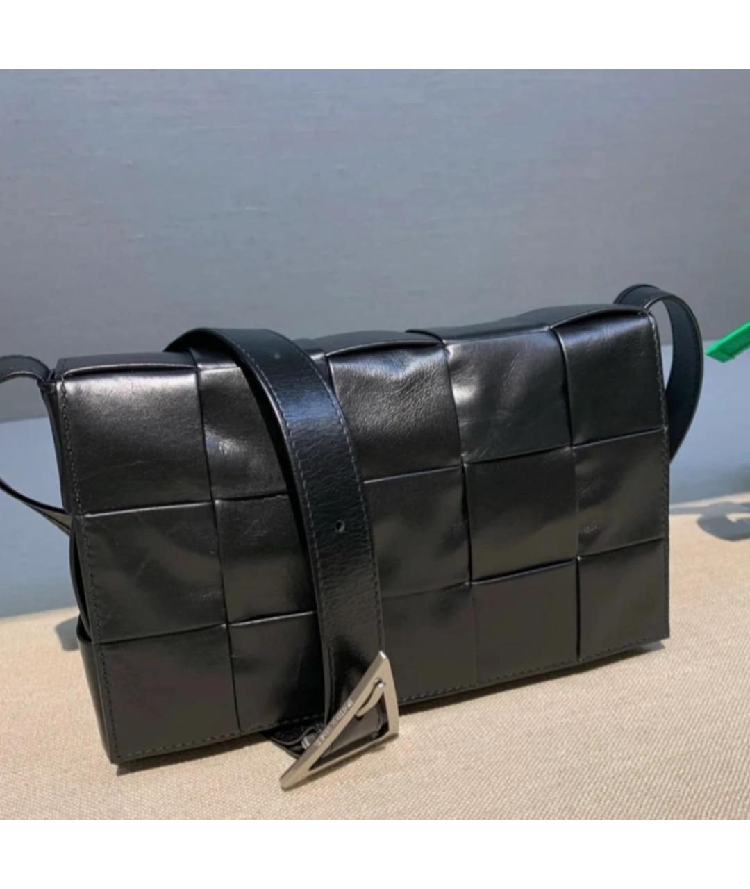 BOTTEGA VENETA Черная кожаная сумка через плечо, фото 3