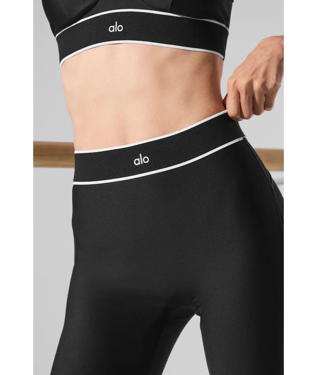 ALO YOGA Черные полиэстеровые спортивные брюки и шорты, фото 4