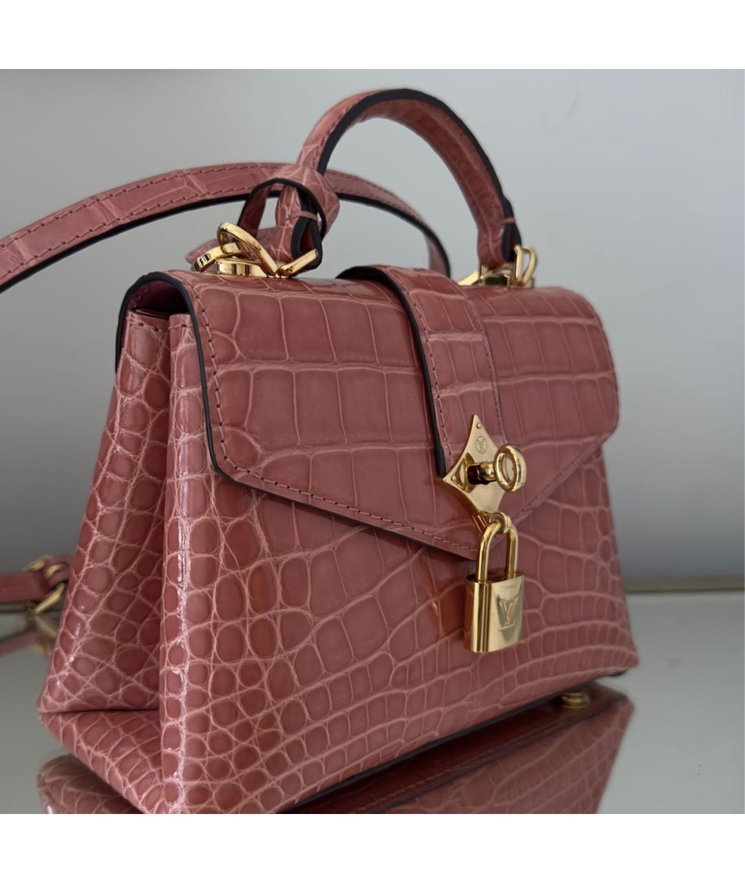 LOUIS VUITTON Коралловая сумка с короткими ручками из экзотической кожи, фото 2