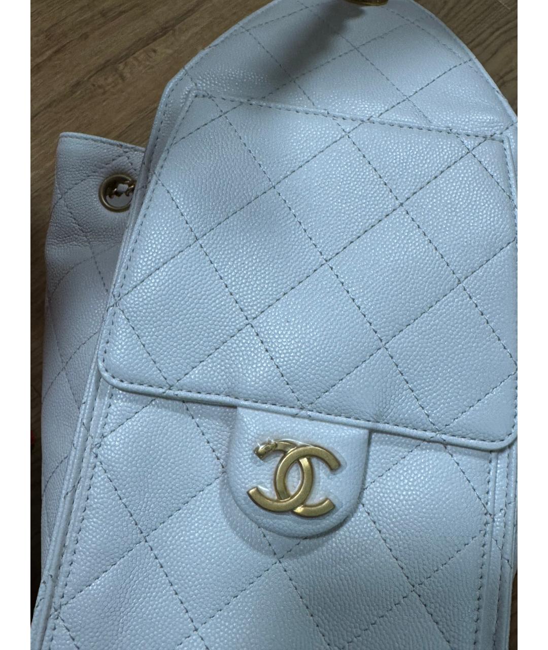 CHANEL Белая кожаная сумка с короткими ручками, фото 4