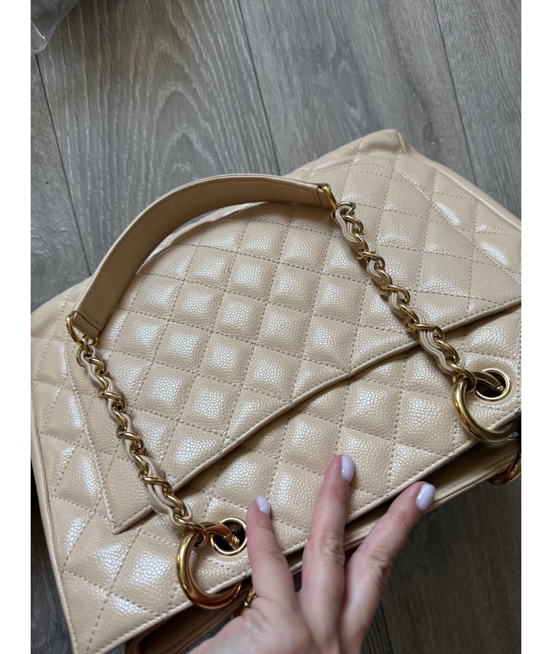 CHANEL Бежевая кожаная сумка тоут, фото 2