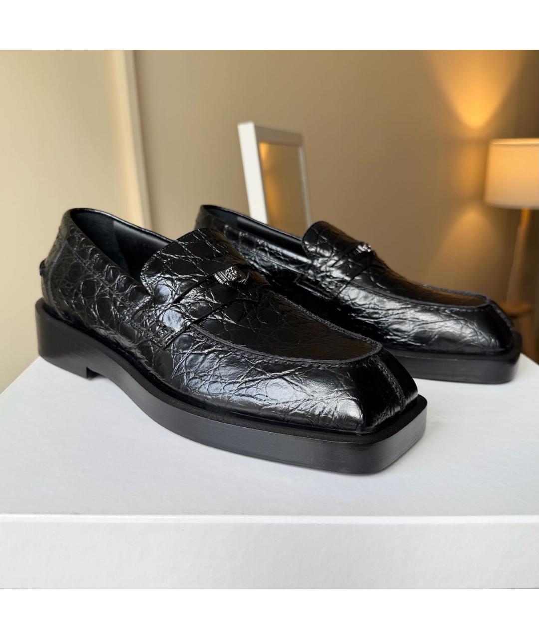 VERSACE Черные кожаные лоферы, фото 4