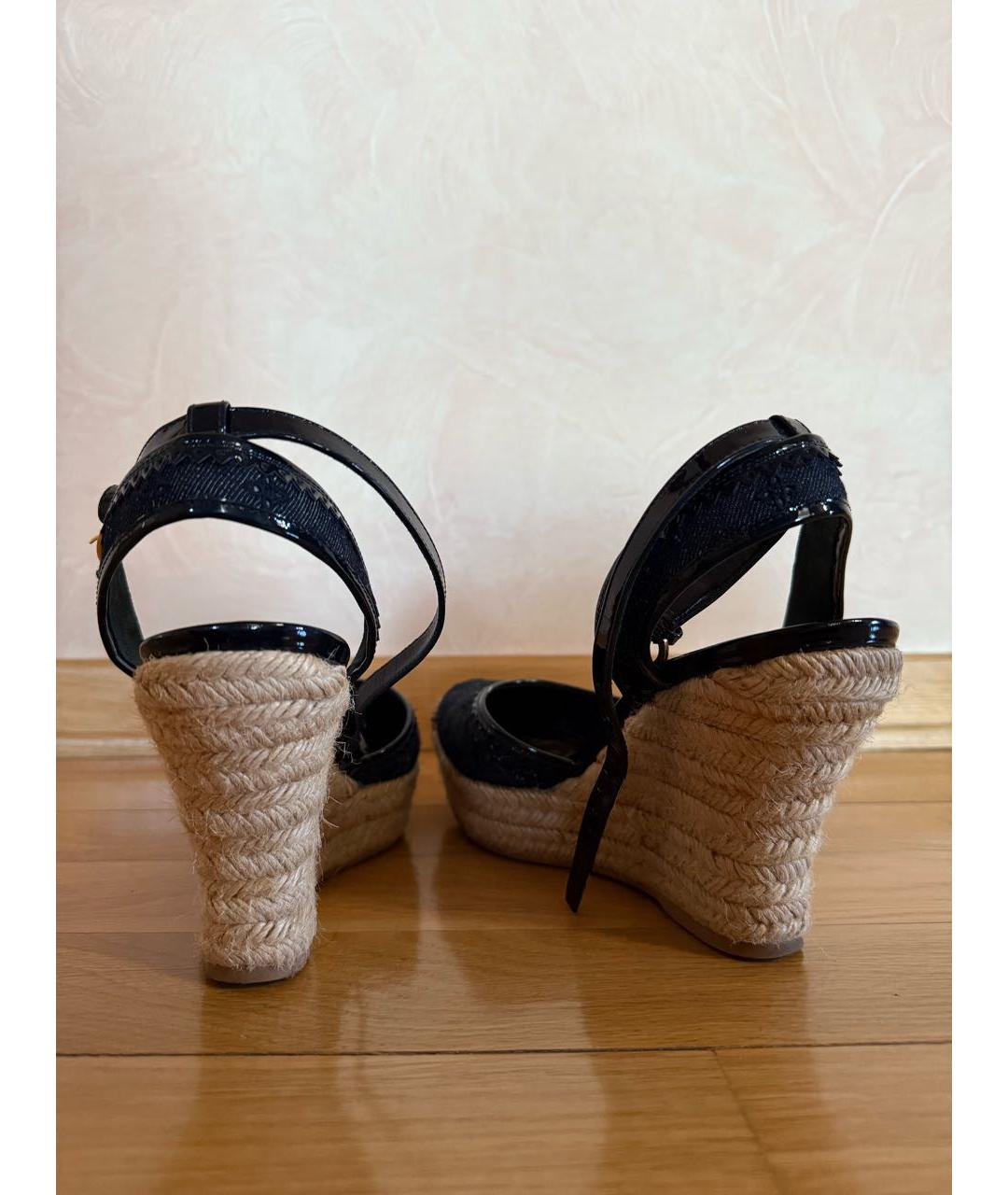 LOUIS VUITTON Темно-синие текстильные босоножки, фото 3