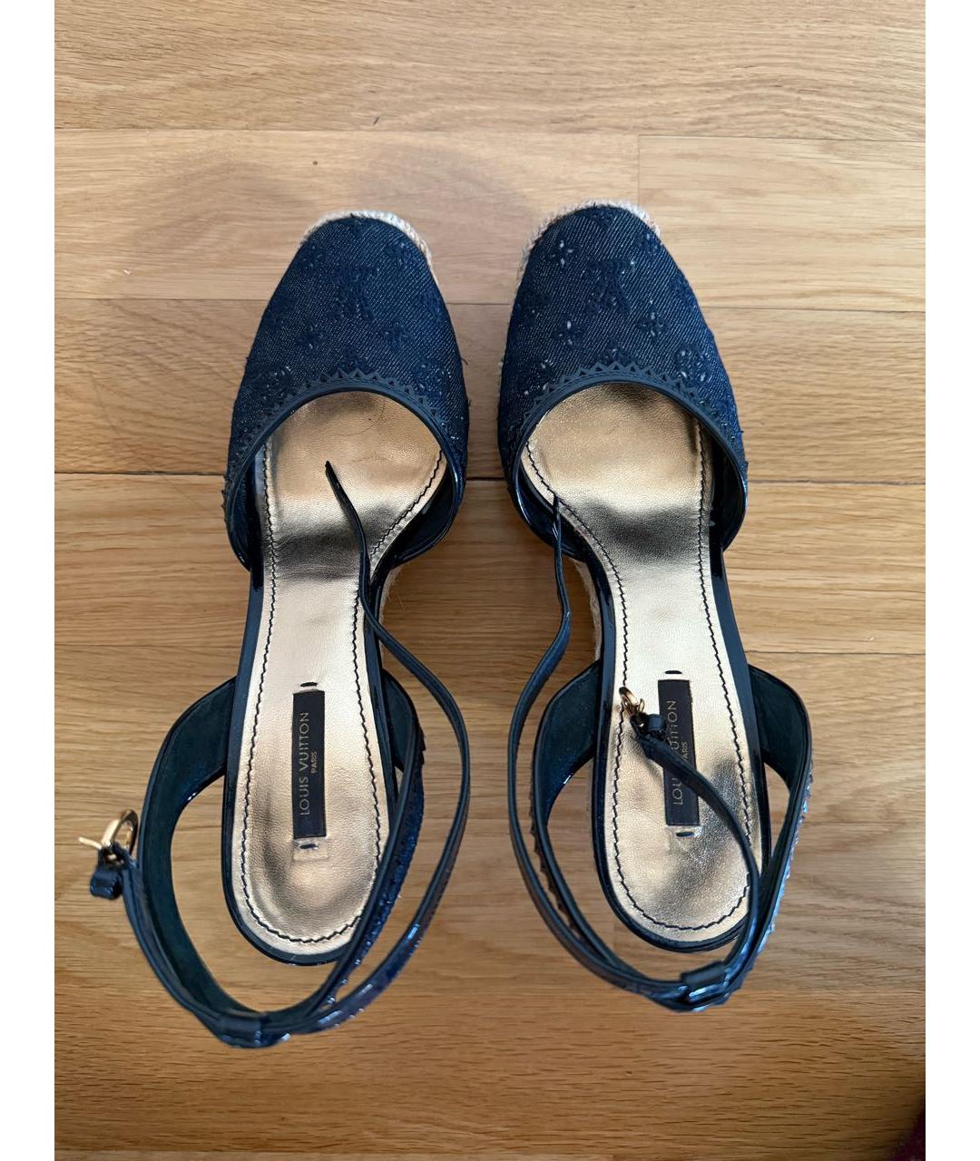 LOUIS VUITTON Темно-синие текстильные босоножки, фото 4