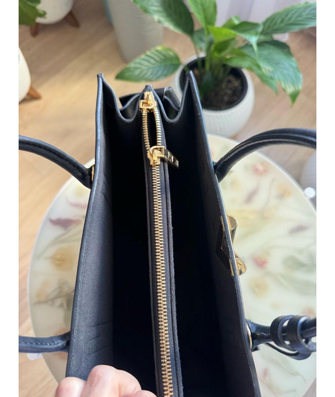LOUIS VUITTON Черная кожаная сумка с короткими ручками, фото 3