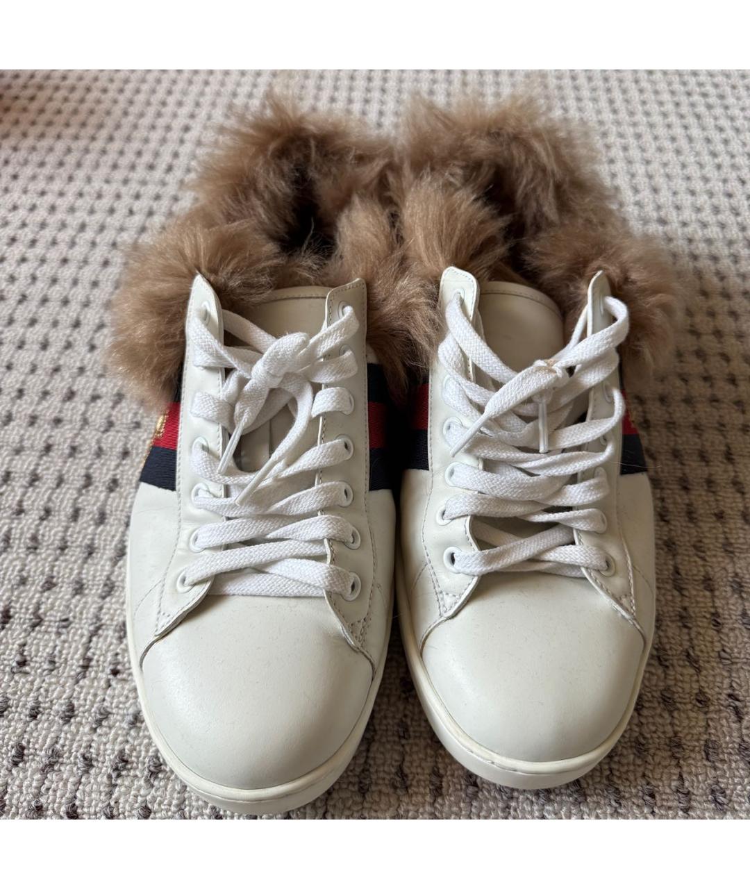GUCCI Белые кожаные низкие кроссовки / кеды, фото 2