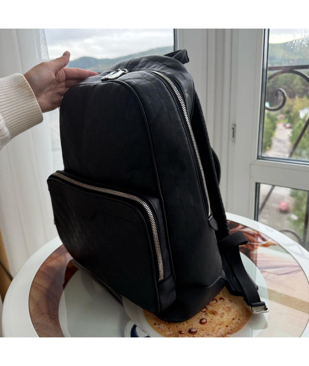 LOUIS VUITTON Черный кожаный рюкзак, фото 2