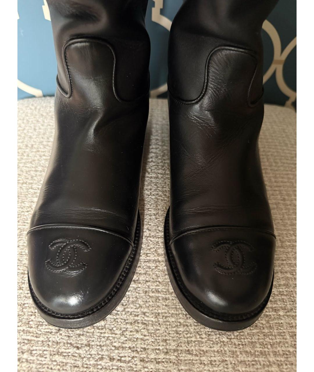 CHANEL Черные кожаные сапоги, фото 7