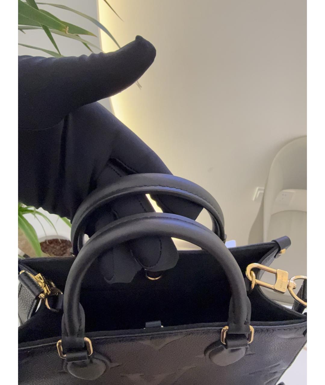 LOUIS VUITTON Черная кожаная сумка с короткими ручками, фото 3