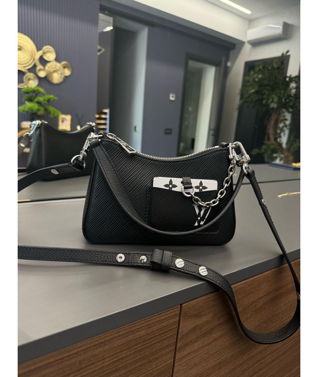 LOUIS VUITTON Черная кожаная сумка с короткими ручками, фото 4