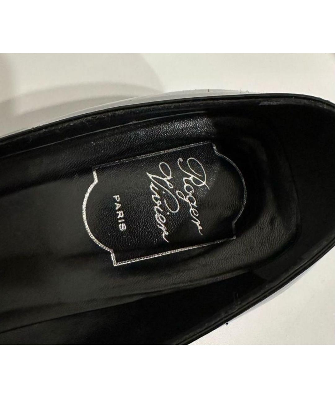 ROGER VIVIER Черные туфли из лакированной кожи, фото 4