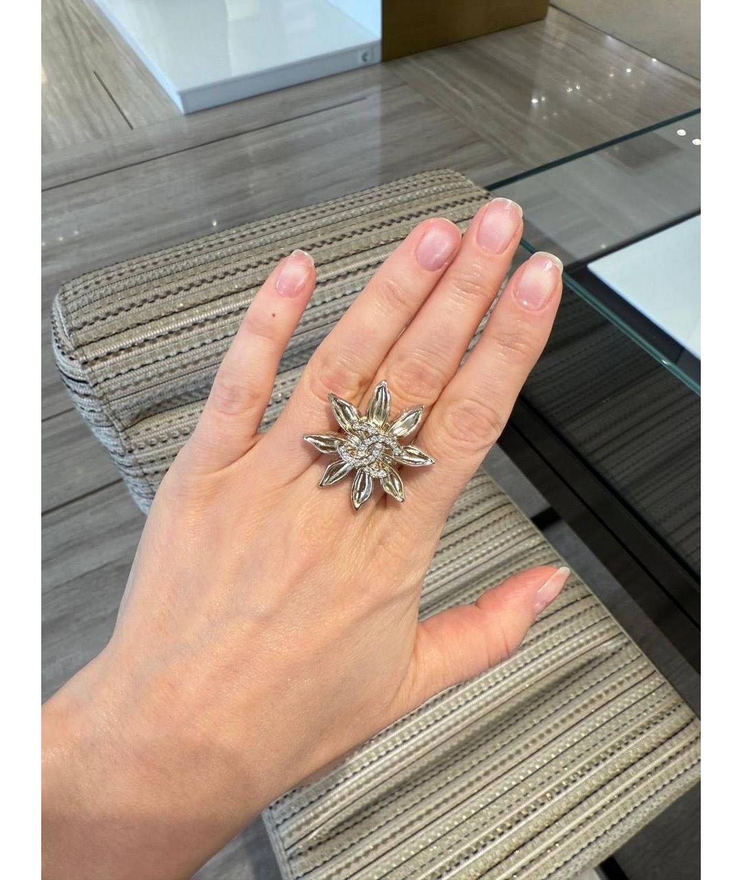 CHANEL Бежевое металлическое кольцо, фото 4