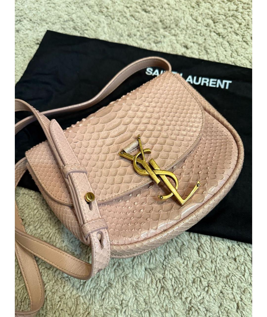 SAINT LAURENT Бежевая сумка через плечо из экзотической кожи, фото 2