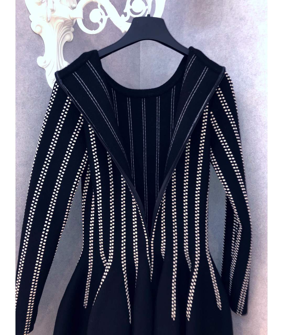 ALAIA Черное шерстяное коктейльное платье, фото 3