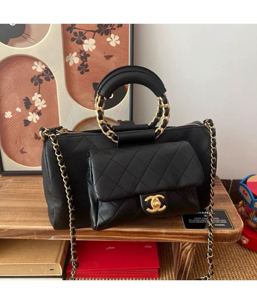 CHANEL Черная кожаная сумка с короткими ручками, фото 7