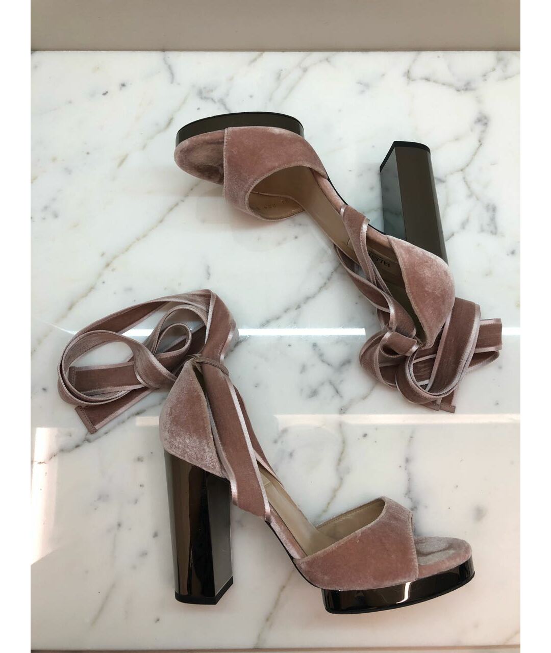 VALENTINO Розовые бархатные босоножки, фото 6