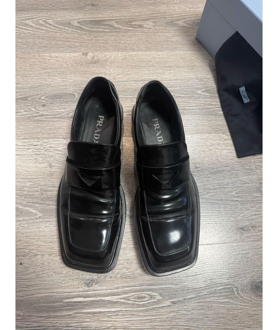 PRADA Черные кожаные лоферы, фото 3