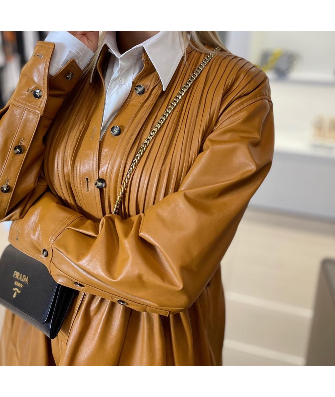 PROENZA SCHOULER Горчичное кожаное повседневное платье, фото 6