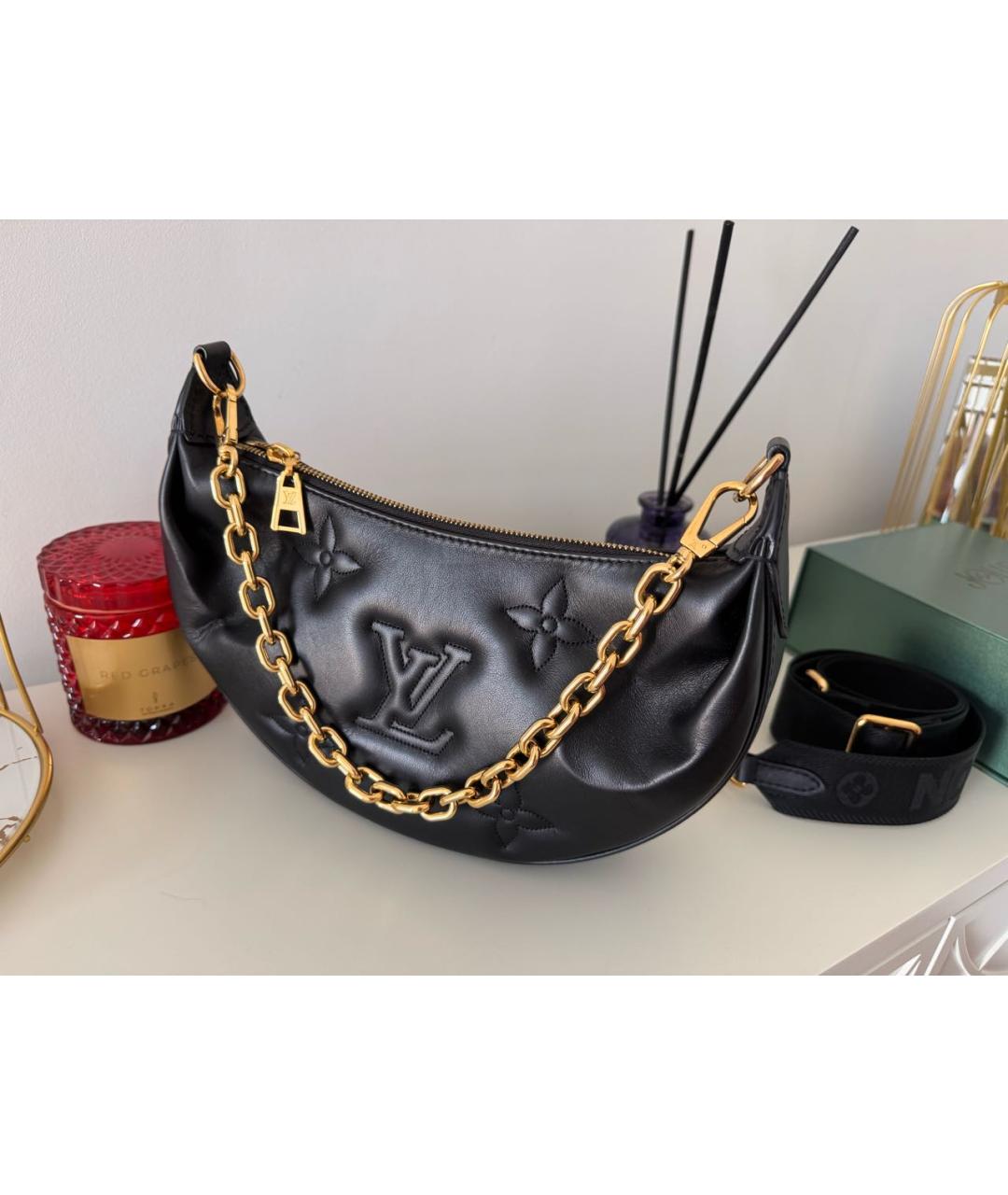 LOUIS VUITTON Черная кожаная сумка с короткими ручками, фото 6